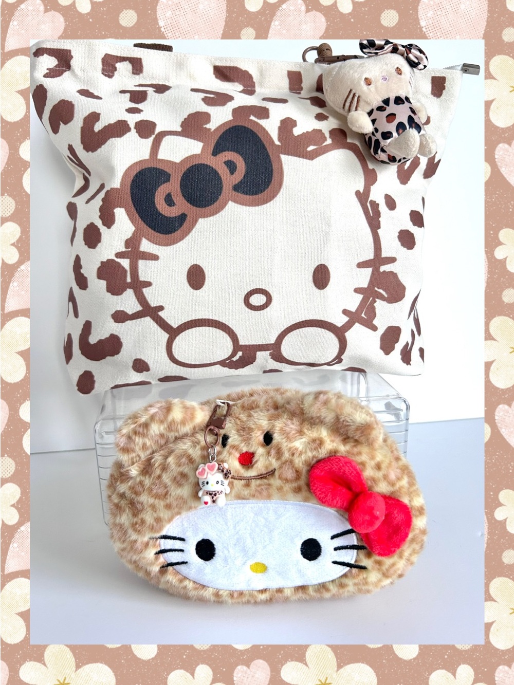❤️(HK386) Hello Kitty Adorable 4-Piece Cheetah Tote Bag Bundle!